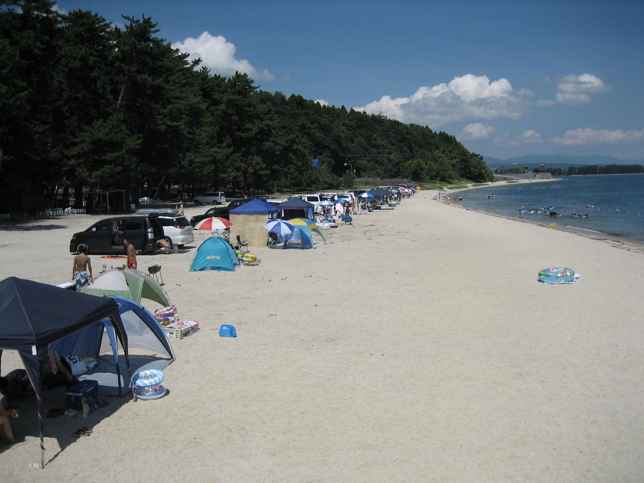 白ひげビーチ（白ひげ浜水泳・キャンプ場）