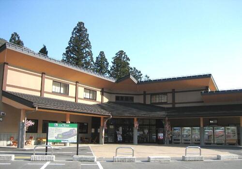 道の駅マキノ追坂峠建物2.jpg